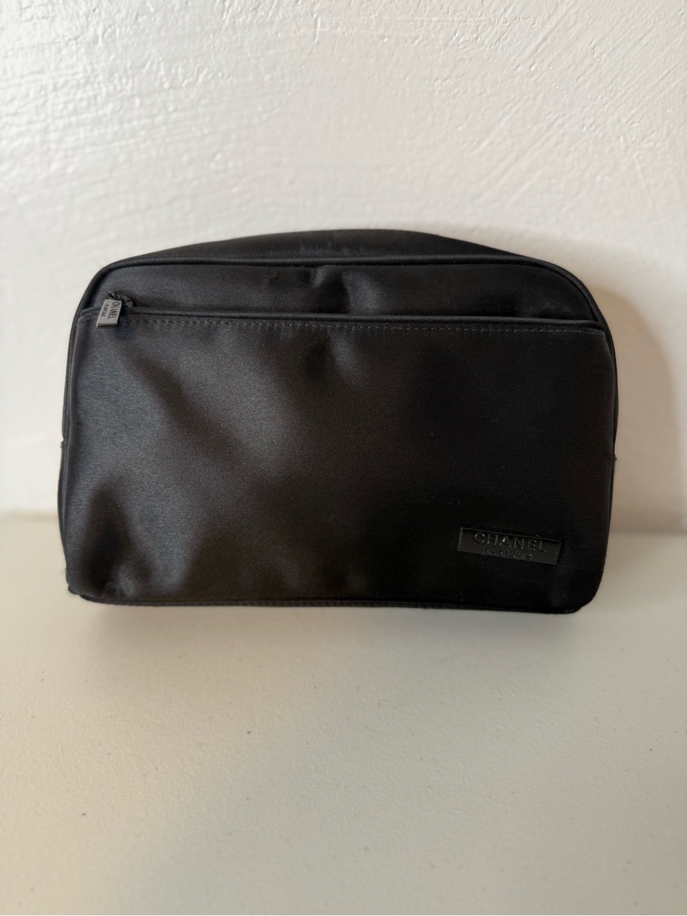 CHANEL Parfums Black Cosmetic Makeup Travel Toiletry Bag Zip Pouch